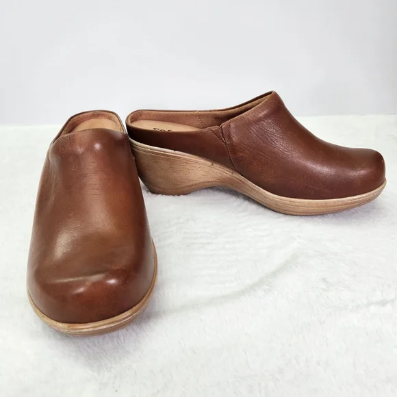 SoftWalk Madison Brown Leather Coshioned Footbed Arch Support Women's Clogs 10M - Picture 7 of 12